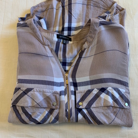 Dynamite Top - Picture 2 of 2